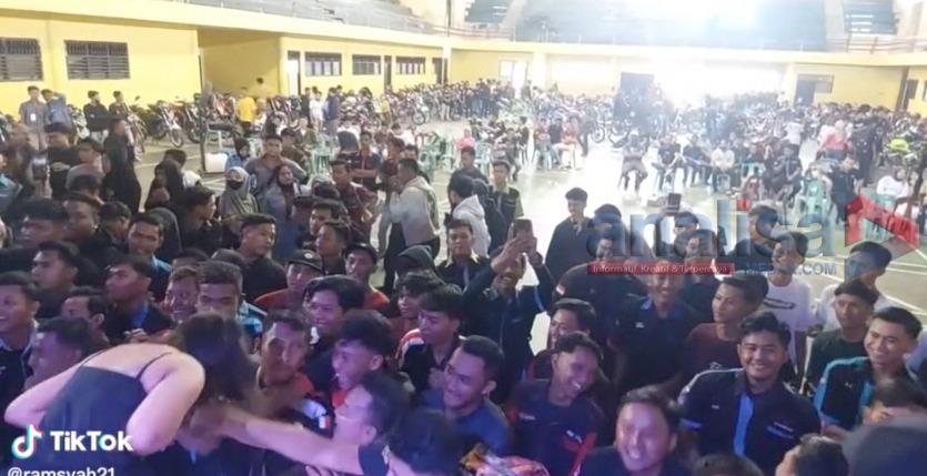 Viral di TikTok, Club Motor Gelar Ulang Tahun di Langkat Hadirkan Penari Erotis