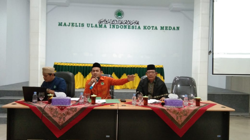 Manusia silver Haram, MUI Medan Usulkan Revisi Perda Tentang Gelandangan dan Pengemisan