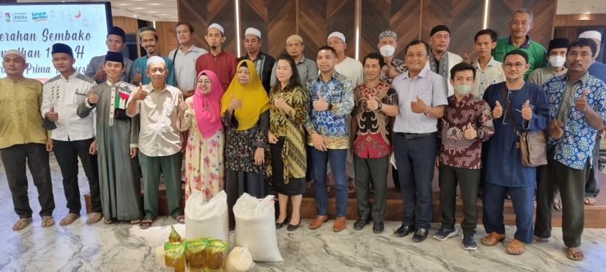 UNPRI Berbagi Paket Ramadan ke Panti Asuhan dan BKM