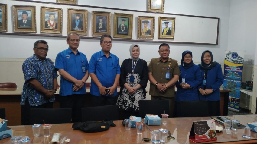 Sejarah Baru, UMA Wisuda Program Doktor dan Kukuhkan Dua Guru Besar