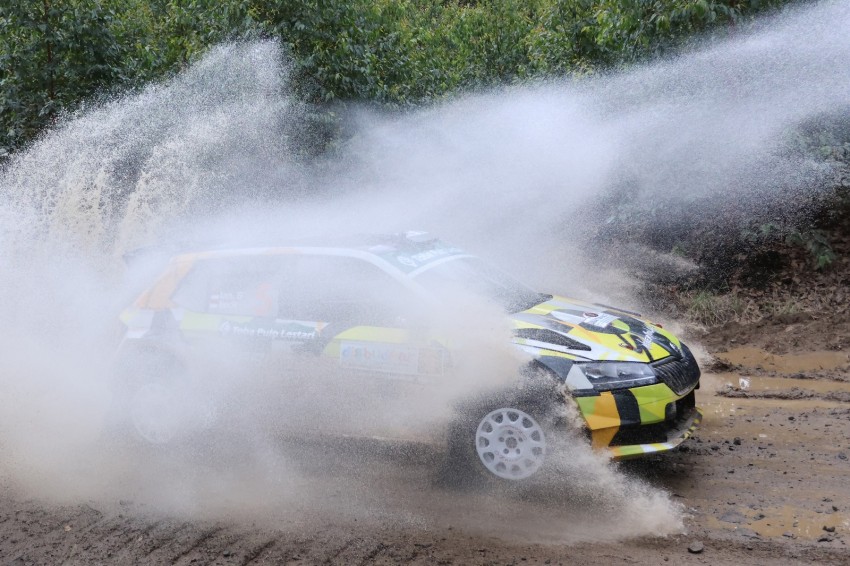 Mobil Balap Berspesifikasi AP4/R5 Meramaikan KFC Danau Toba Rally 2023