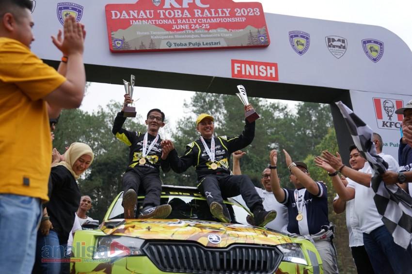Wagub Musa Rajekshah Raih Podium Teratas KFC Danau Toba Rally 2023