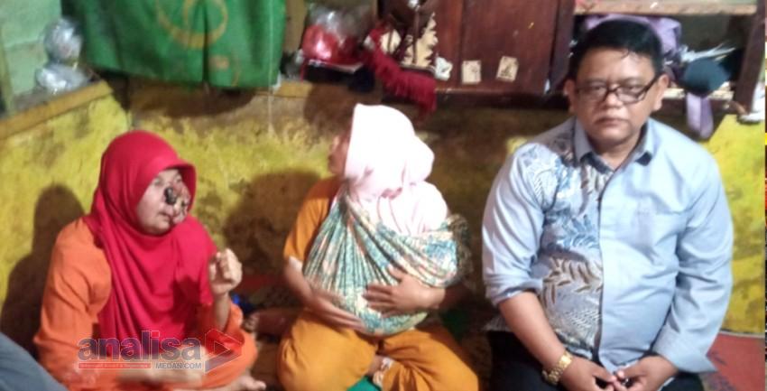 Pemkab Tapsel Jenguk Emma Sari Siregar Penderita Penyakit Kulit di Pargarutan Tonga