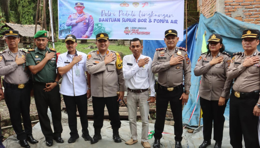 Peduli Lingkungan,Kapolres Langkat Lounching Peresmian Sumur Bor di Desa Sei Meran, Pangkalan Susu