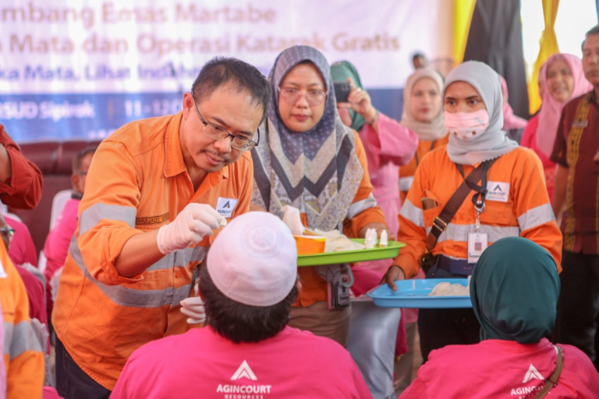 Animo Masyarakat Besar, PT Agincourt Resources Tambah Kuota Operasi Katarak Gratis untuk 1.300 Mata