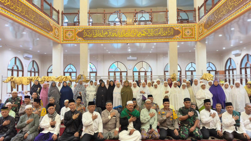 BKM Masjid Jami&rsquo; Terima Tim Safari Subuh Keliling Wakapolda Sumut Brigjen Pol. Rony Samtana