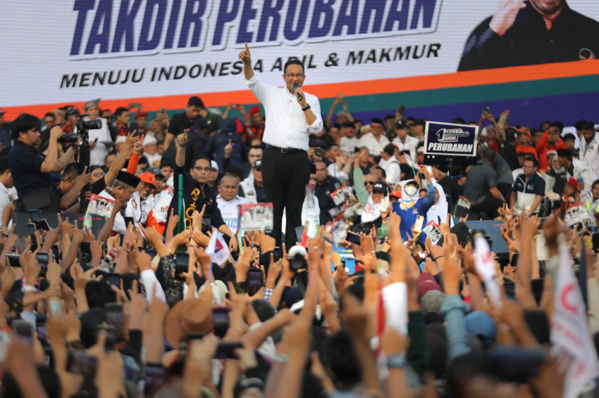 Puluhan Ribu Simpatisan Sambut Anies di Lapangan Reformasi