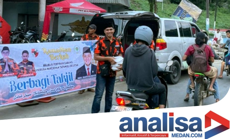 Berbagai Takjil Di 4 Kecamatan, Ketua MPC dan Ketua DPRD Tapsel Bergandeng Tangan