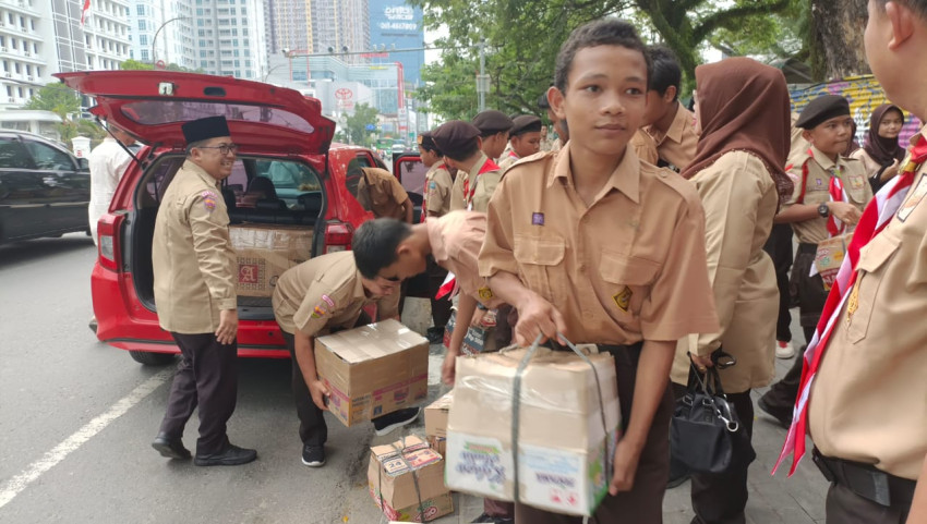 Pramuka Kwarcab Kota Medan Bagi 12 Ribu Paket Berbuka Untuk Masyarakat