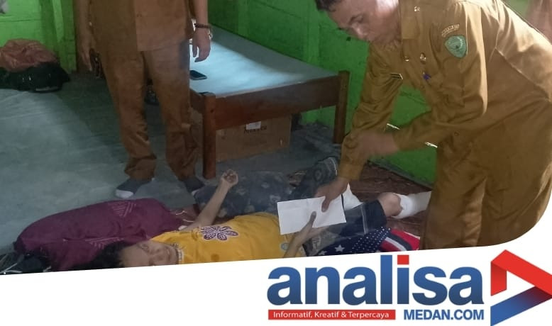Dengar Kabar Ada Warga Kurang Mampu Alami Pembusukan Dikaki, Pj Walikota Padangsidimpuan Instruksikan Bantu