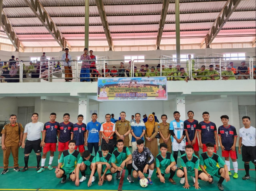 Disporapar Palas Gelar Pertandingan Futsal antat Pelajar