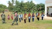 Paskibra  Kecamatan Barumun Barat Dilatih Babinsa Koramil 10 Binanga
