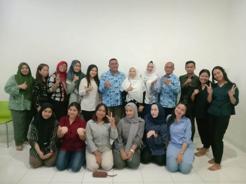 PKM FISIP UMA Lintas Prodi Sosialisasikan Teknik Komunikasi di Kid Care Medan
