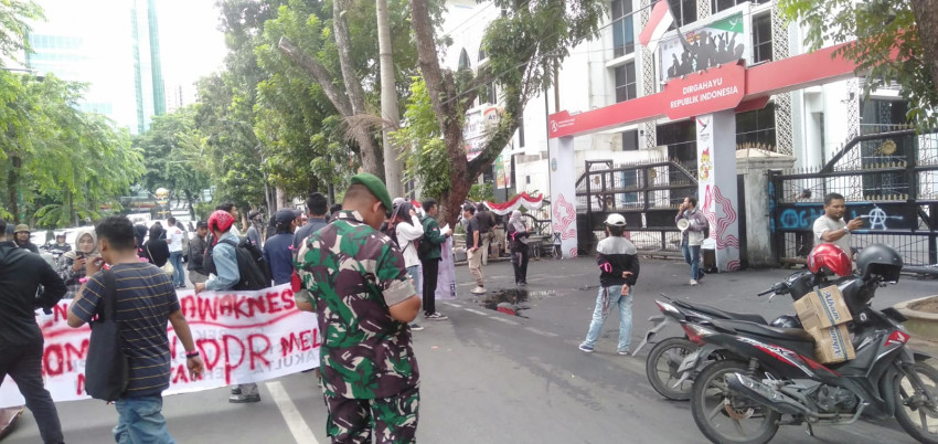 Aksi Masyarakat Sipil Sumut Tolak Dinasti Politik Dalam Pilkada
