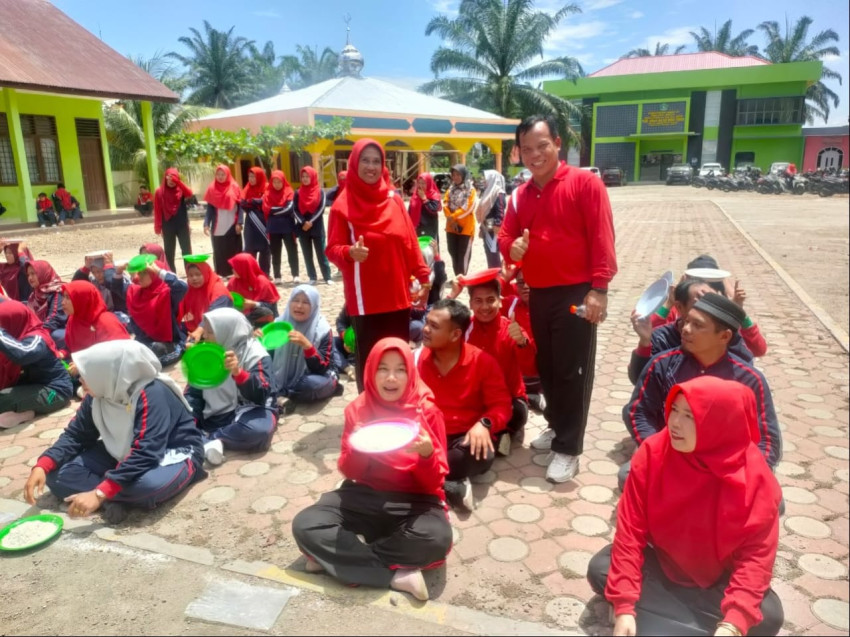 Semarak HUT RI Ke 79, Keluarga Besar Kamenag Palas Gelar Berbagai Perlombaan