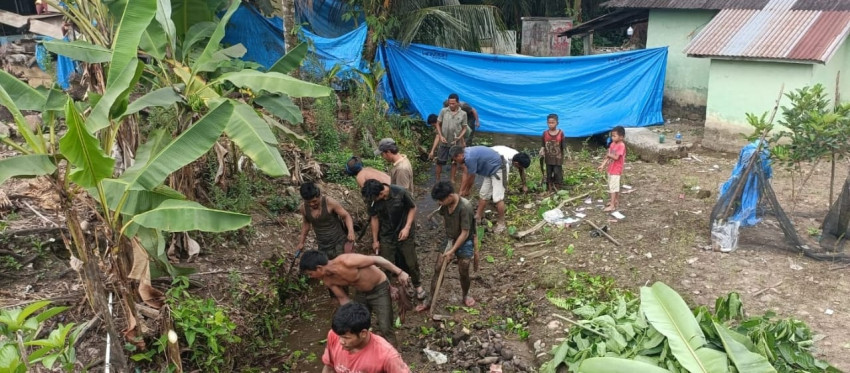 Budaya Gotong Royong Terus Dilestarikan di Desa Gunung Inten