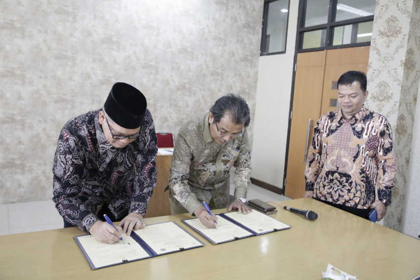 Yayasan Doktor Haji Maratua Simanjuntak dan Universitas Negeri Padang Tandatangani Nota Kesepahaman