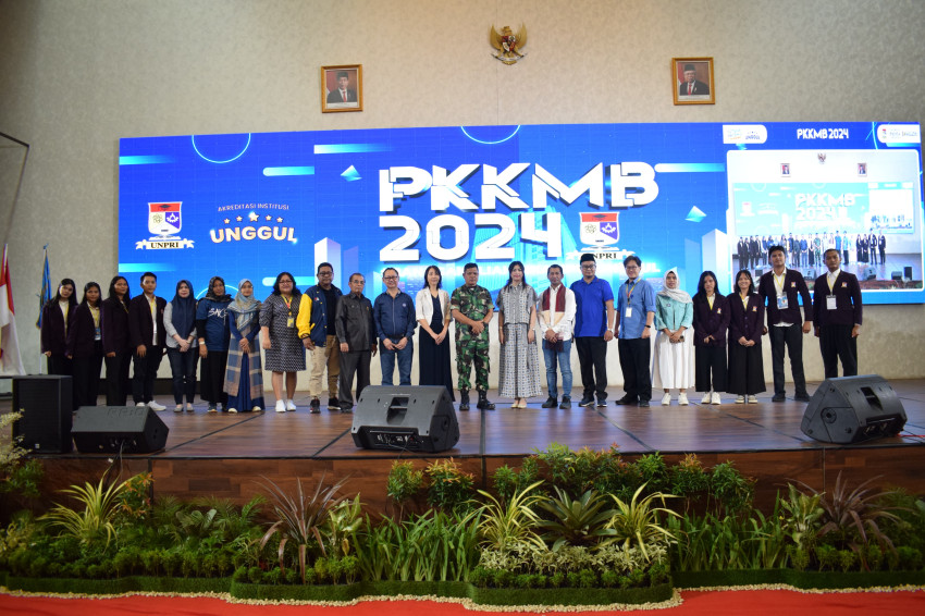 Rektor UNPRI Minta Mahasiswa Baru Beradaptasi dengan Perubahan