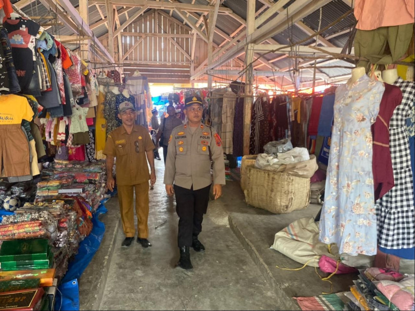 Polsek Barumun Tengah Melaksanakan Operasi Pasar Kebutuhan Pokok