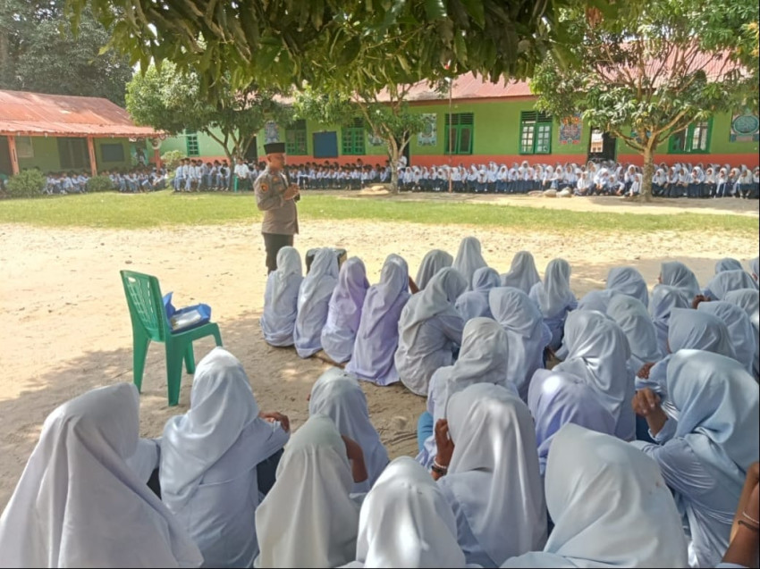 Polsek Barumun Tengah Edukasi Santri Ponpes Tentang Bahaya Narkoba