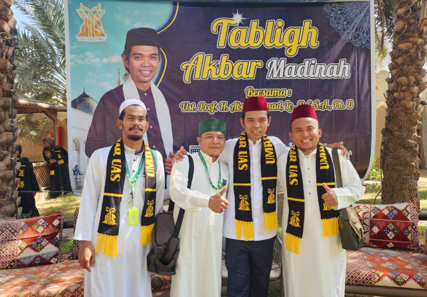 Jemaah &lsquo;Umrah Maulid&rsquo; Mahabbah Tabligh Akbar Bersama UAS di Madinah