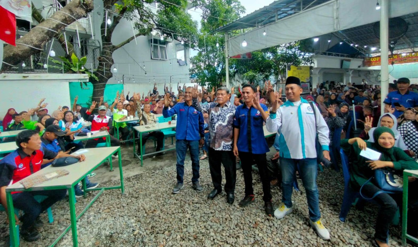 Sahabat Buruh &lsquo;Si Kumis Putih&rsquo; Deklarasi Menangkan Pasangan Yusuf-Bayu