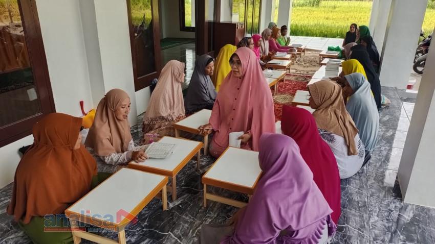Yayasan Ummu Rahmah Fasilitasi Kaum Ibu Belajar Alquran