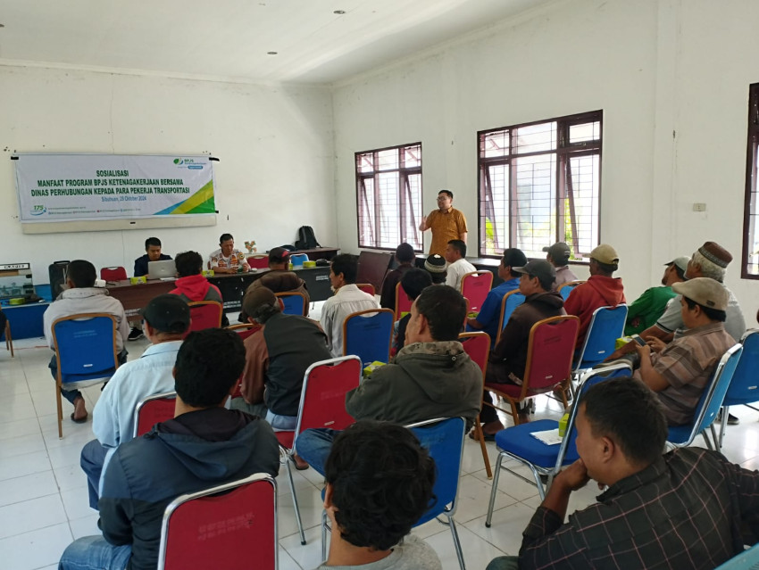 BPJS Ketenagakerjaan Sosialisasi Manfaat Program Jaminan Perlindungan Sosial ke Abang Becak