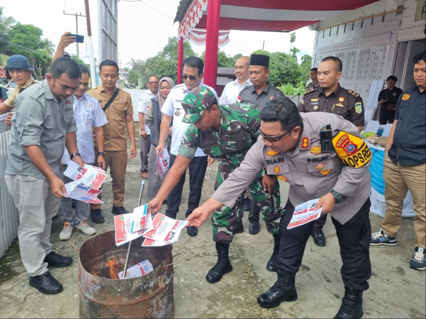 KPU Palas Musnahkan 281 Lembar Surat Suara Pilkada Rusak