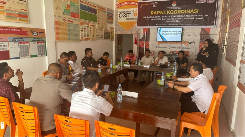 Jaga Kamtibmas, Debat Kedua Cabup-Cawabup Palas Digelar di Hotel Santika Medan