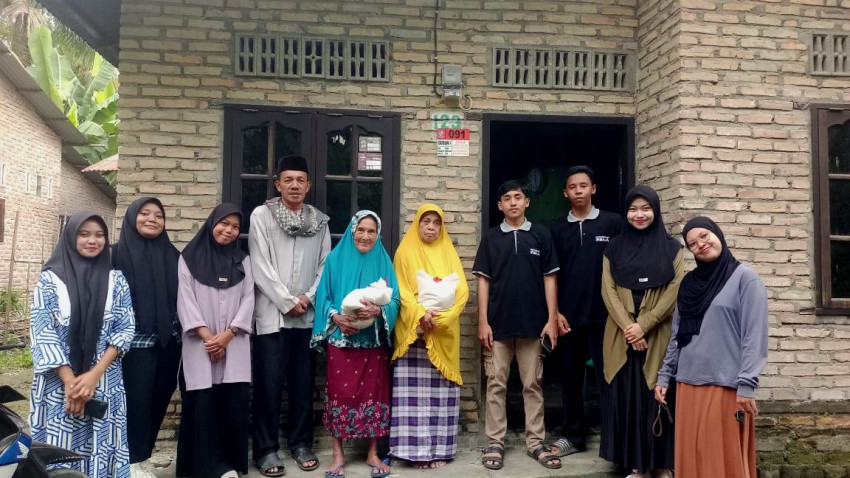 Program Kolaborasi &ldquo;Bersedekah Itu Keren&rdquo; Santuni Duafa