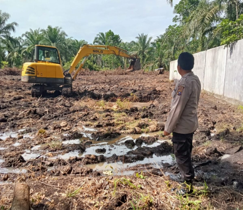 Dukung Ketahanan Pangan Nasional, Polsek Barumun Tengah Siapkan Lokasi Kolam Ikan