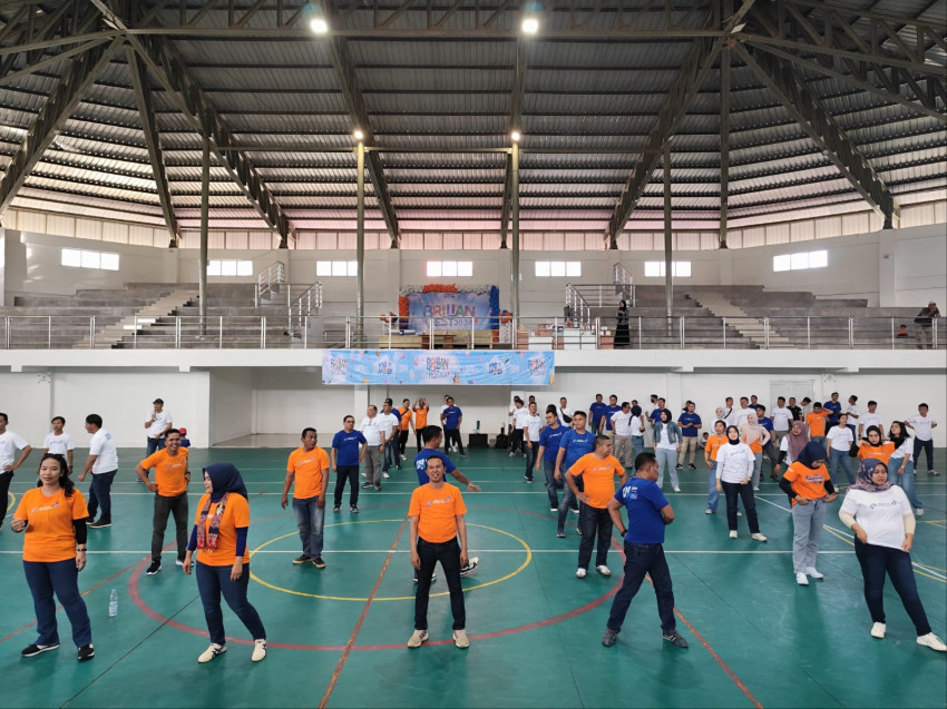 Puncak HUT BRI ke-129 Dimeriahkan BRILian Fest Senam Dance Gembira