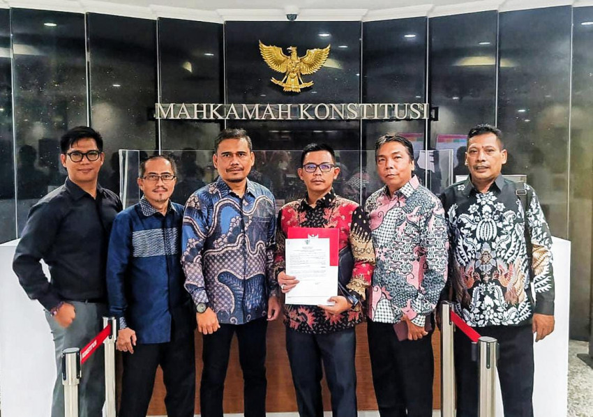 Tim Hukum Bobby-Surya Ajukan Permohonan Pihak Terkait ke MK
