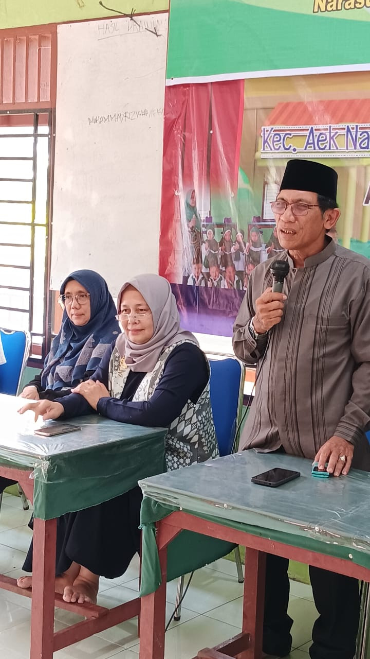 Merubah Mindset Masyarakat, Enam Doktor UMA &ldquo;Terjun&rdquo; ke Desa Sayur Matua Aek Nabara Palas