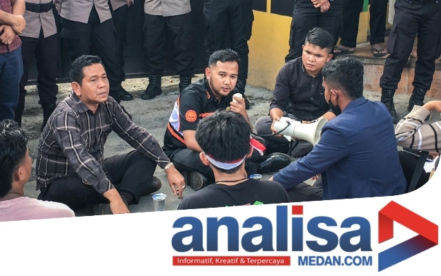 Dihadapan Massa BEM, Ilham DPRD Sidimpuan Janji Kawal Penyelesaian TPP dan Gaji Honorer