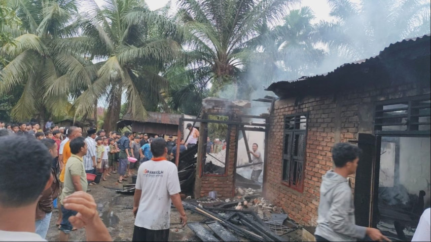 Satu Rumah Warga di Palas Hangus Terbakar