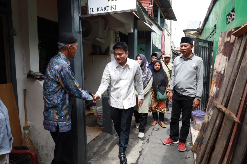 Wakil Ketua DPRD Sumut Ricky Anthony Bantu 19 Unit Rumah Terbakar di Berandan, Langkat