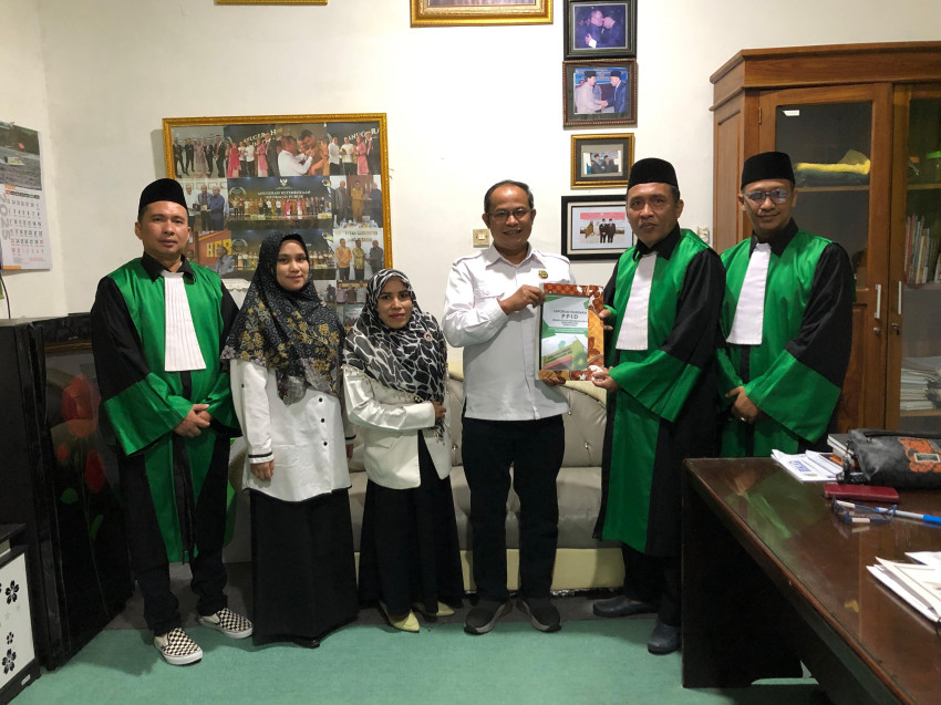 PPID Kanwil Kemenag Sumut Serahkan Laporan Tahunan ke Komisi Informasi Sumut