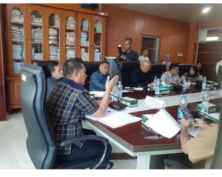 DPRD Medan Minta Berkas Kepling 11 Kelurahan Sei Agul Diferivikasi