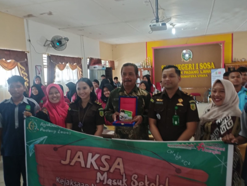 Kejari Palas Jaksa Masuk Sekolah di SMKN 1 Sosa, Sosialisasi Pencegahan Kenakalan Remaja