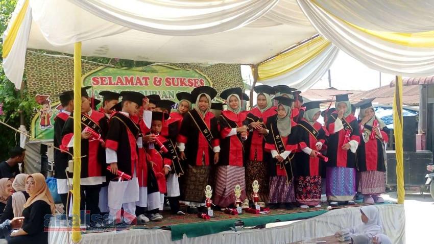 Khataman Alquran dan Wisuda MDTA Nahara Rantaupanjang