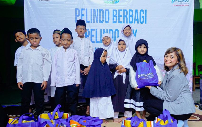Peringati 'Pelindo Day' PTP Nonpetikemas Berbagi 100 Paket Sembako di Yayasan Yatim Piatu Al-Muttaqin An-Nursyahim