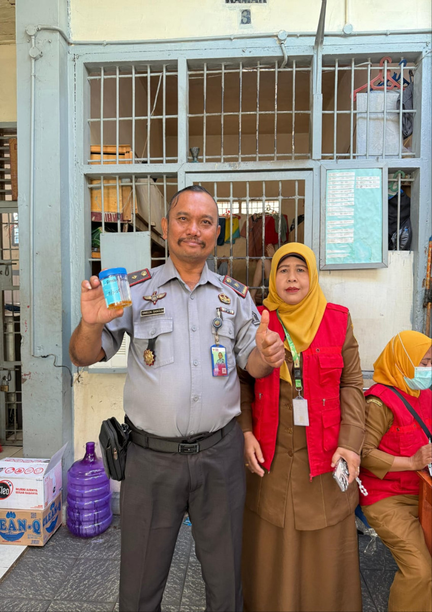 Upaya Bersih dari Narkoba, Rutan Sibuhuan Lakukan Tes Urine Terhadap WBP