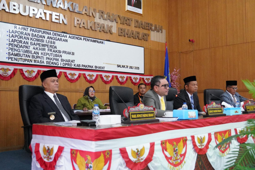 DPRD Pakpak Bharat Sahkan Tiga Ranperda Menjadi Perda