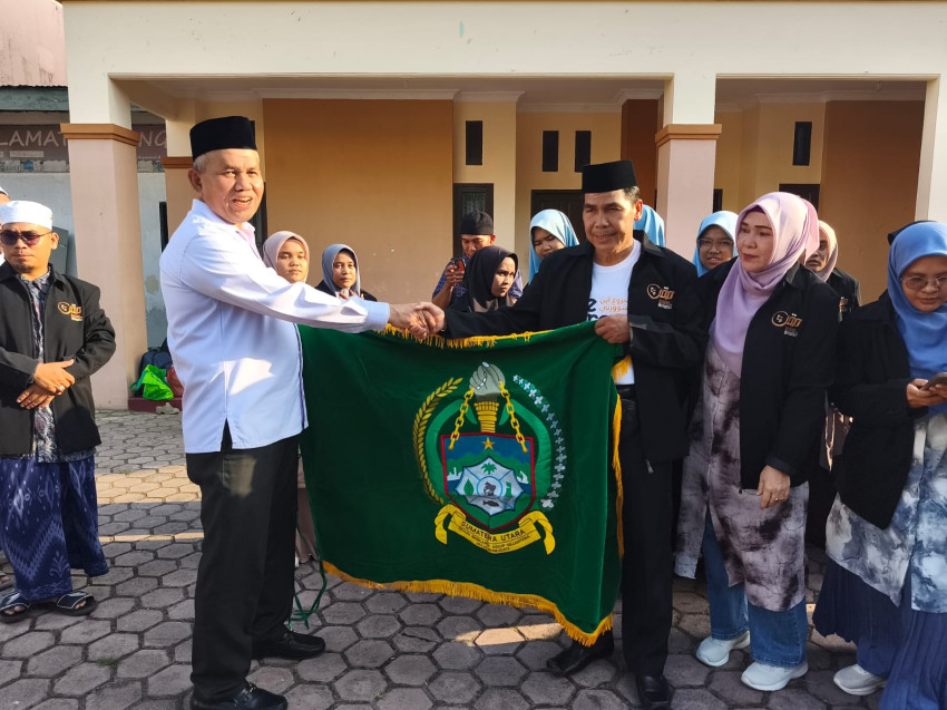 Sumut Kirim 33 Peserta ke MQKI 2025, Plt. Kabag TU Kemenagsu Lepas Kontingen
