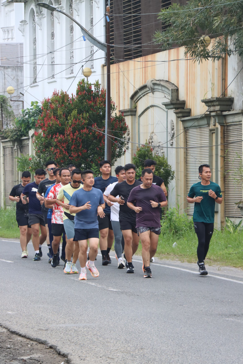 Kampanyekan Hidup Sehat, Kapolrestabes Medan Ajak Warga CFD Rutin Berolahraga