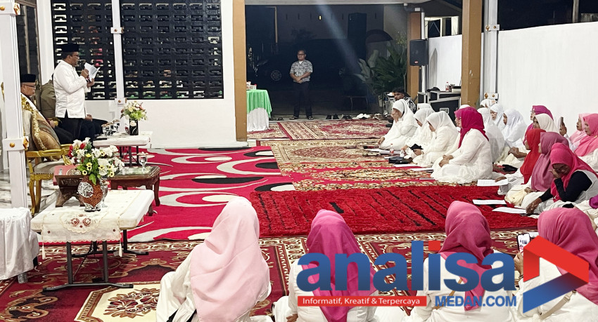 Malam Pergantian Tahun, Walikota Letnan Dalimunthe Hadiri Doa dan Sholawat Bersama KKPT