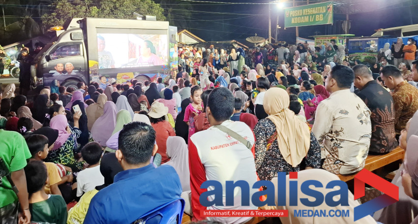Di Posko Pengungsian Yang Didirikan PT Agincourt Resources, Warga Nonton Bareng dan Sampaikan Harapan ke Presiden