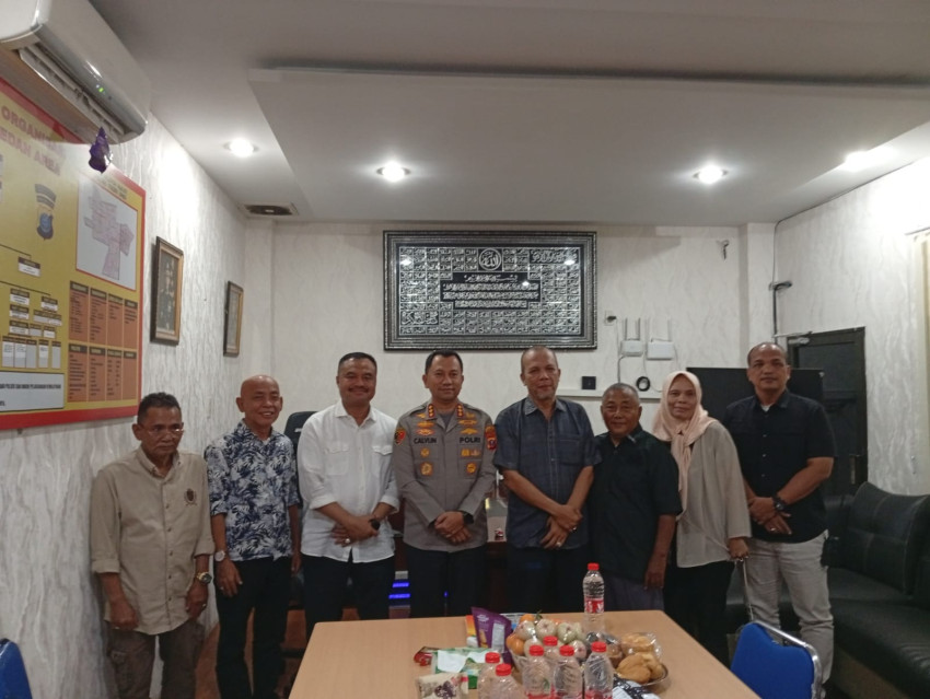 Dukung Turnamen Domino, Kapolrestabes Medan Ikut Meriahkan HPN 2026